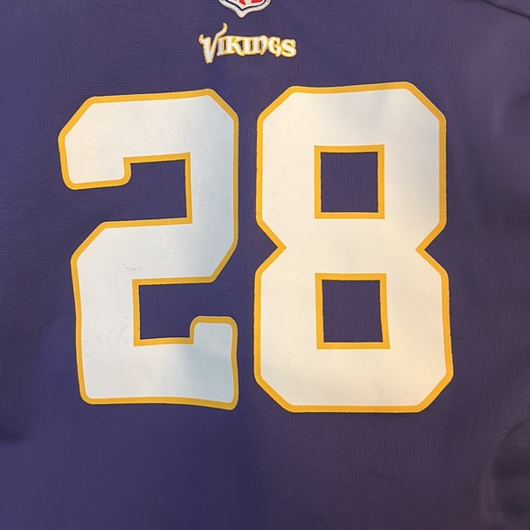 NFL Vikings Jersey, Peterson 28, kids Large, never worn, excellent condition - Picture 2 of 8